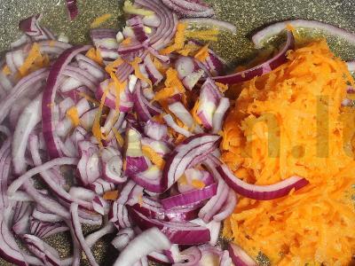 Vištienos kepenėlės grietinėlės padaže Žingsnis 2