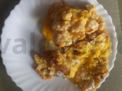 Žiedinė kopūstai kiaušinyje pagrindine nuotrauka