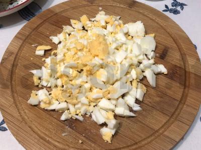 Olivjė su alyvuogėmis ir dešra Žingsnis 3