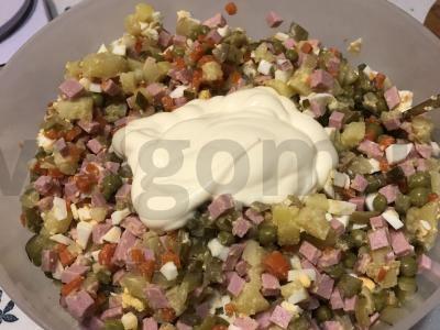 Olivjė su alyvuogėmis ir dešra Žingsnis 8