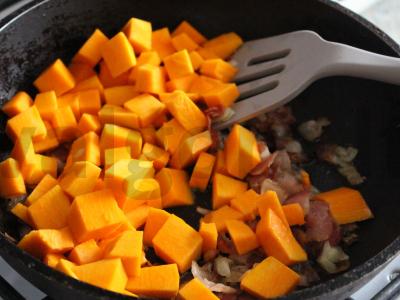 Penne su moliūgu ir bekonu Žingsnis 3