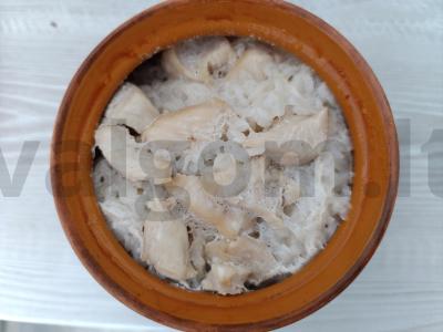 Vištienos filė su ryžiais puode pagrindine nuotrauka