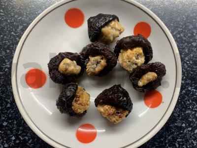 Desertas su graikiniais riešutais ir džiovintais slyvomis Žingsnis 6