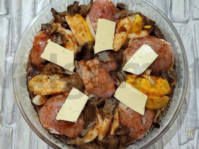 Nuostabi vištiena su daržovėmis ir grybais Žingsnis 5