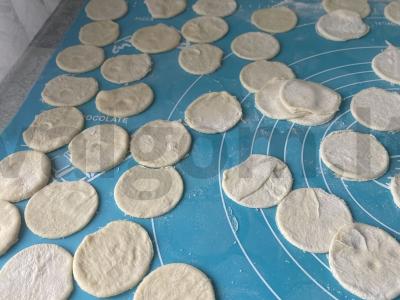 Koldūnai su kiaulienos faršu ant naminio tešlos Žingsnis 4