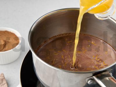 Apelsininis karštas šokoladas Žingsnis 3