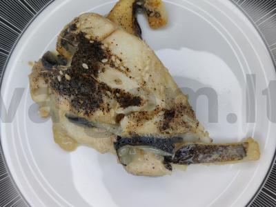 Zubatyka su unagi padažu orkaitėje pagrindine nuotrauka