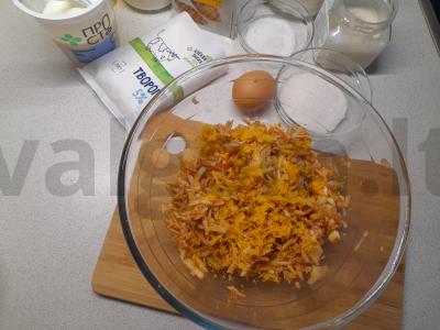 Varškės-kokosų apkepas su obuoliu ir kriauše mikrobangų krosnelėje Žingsnis 1