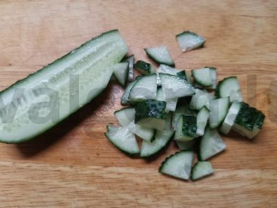 Vasaros salotos su rukola, krienų salotomis ir špinatais Žingsnis 2