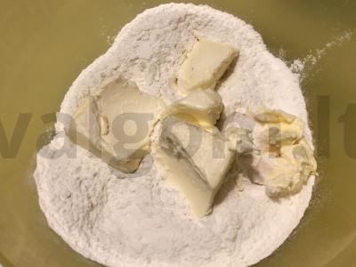 Smėlinis pyragas su mėlynėmis Žingsnis 2