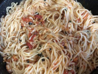 Makaronai su pomidorais ir parmezanu Žingsnis 11