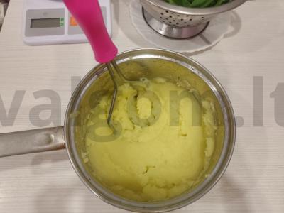 Osėtinė pyragas su česnakine žole Žingsnis 4