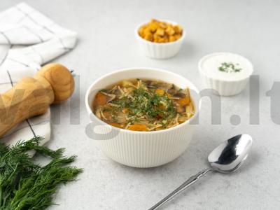 Baltųjų grybų sriuba pagrindine nuotrauka