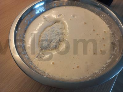 Biskvitinis tortas prie arbatos Žingsnis 3