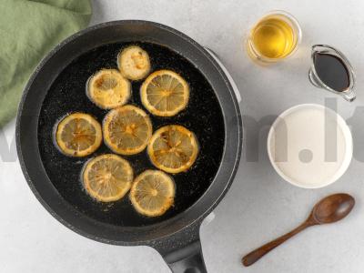 Vištienos sparneliai su naminiu unagi padažu Žingsnis 4