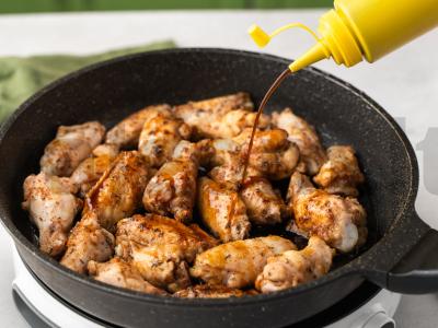 Vištienos sparneliai su naminiu unagi padažu Žingsnis 7