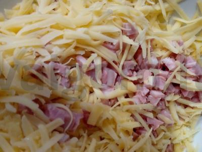 Sūrio ir kumpio užkandžių taurėlės Žingsnis 1