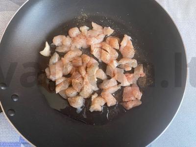 Vietinis lavašas su įdaru „Amerikietiškai“ Žingsnis 2