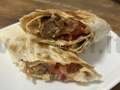 Šašlykas su kupatais pagrindine nuotrauka