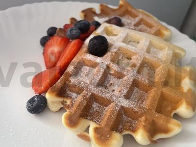 Vafliai „Krustyška“ su kefyru pagrindine nuotrauka