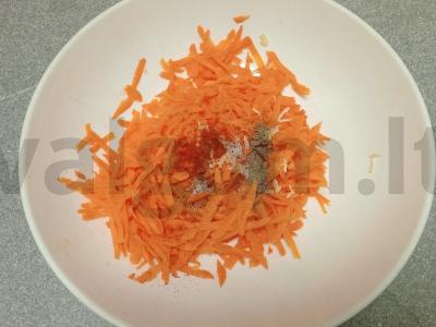 Korėjietiška salotų su jautienos liežuviu Žingsnis 4