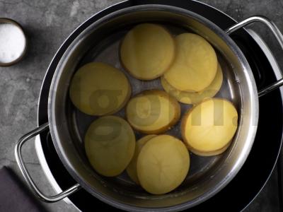 Keptas plokščiasis menkė su rozmarinu Žingsnis 1