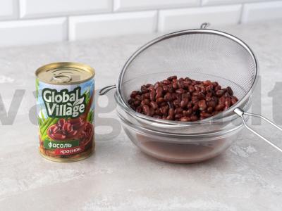 Šakšuka su raudonaisiais pupelėmis Žingsnis 1