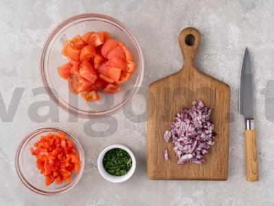 Šakšuka su raudonaisiais pupelėmis Žingsnis 3