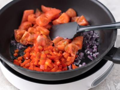 Šakšuka su raudonaisiais pupelėmis Žingsnis 5