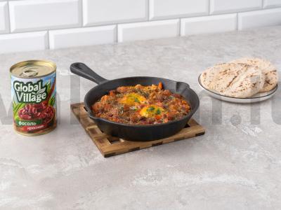 Šakšuka su raudonaisiais pupelėmis pagrindine nuotrauka