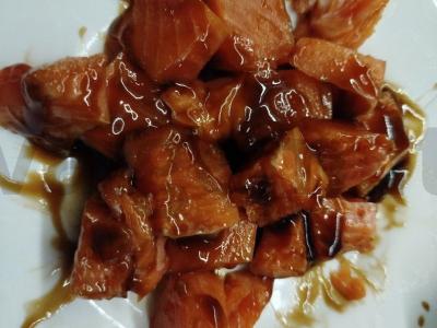 Salotų mišinys su kepta ketu Žingsnis 2