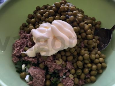 Salotos su tunu ir žirniais per 15 minučių Žingsnis 2