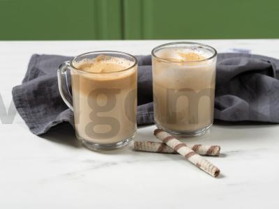 Korėjietiškas plaktas Dalgona kava pagrindine nuotrauka