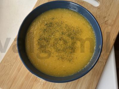 Daržovių sriuba iš cukinijų ir bulvių „Tas pats“ pagrindine nuotrauka