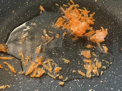 Ryžiai su alyvuogėmis ir morkomis Žingsnis 1