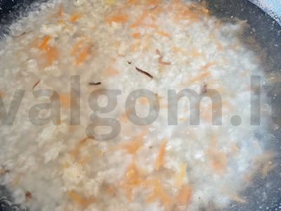 Ryžiai su alyvuogėmis ir morkomis Žingsnis 4