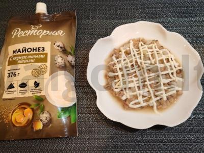 Salotas „Mimoza“ su konservuota šlakių žuvimi Žingsnis 8