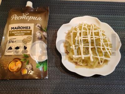 Salotas „Mimoza“ su konservuota šlakių žuvimi Žingsnis 9