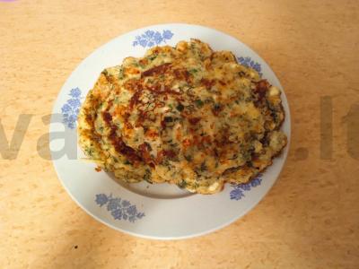 Sūrio-varškės blynai su žolelėmis Žingsnis 8