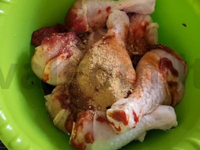 Aromatingi vištienos blauzdelių su vynuogėmis receptas Žingsnis 3