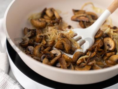 Žiedinė kopūstai su pievagrybiais Žingsnis 5