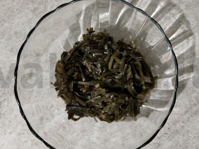 Jūros salotos su kukurūzais ir kiaušiniu Žingsnis 1