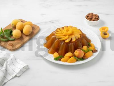 Persikų želė iš sulčių ir džemo pagrindine nuotrauka