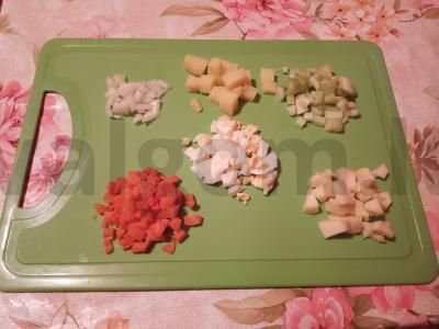 Daržovių salotas „Argentiniškas“ Žingsnis 1