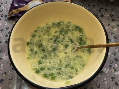 Pyragėliai su kiaušiniu ir svogūnais Žingsnis 3