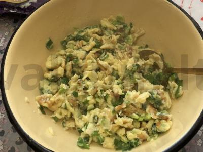 Pyragėliai su kiaušiniu ir svogūnais Žingsnis 5