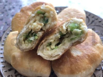 Pyragėliai su kiaušiniu ir svogūnais Žingsnis 13