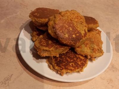 Saldžiųjų bulvių blynai be cukraus pagrindine nuotrauka