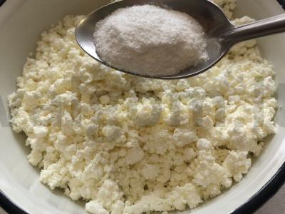 Mini sausainiai su varške Žingsnis 6