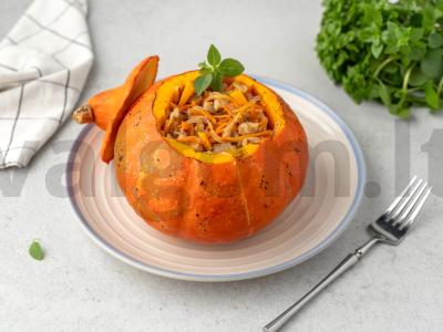 Kepta moliūgų su mėsa pagrindine nuotrauka